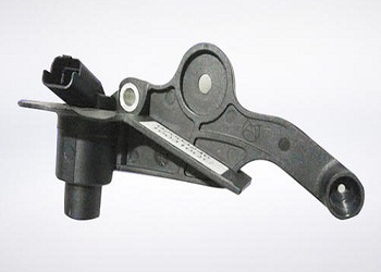 輪速傳感器產(chǎn)生故障，首先怎樣進行排查？