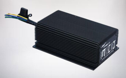 汽車dcdc變換器是不是穩(wěn)壓器？